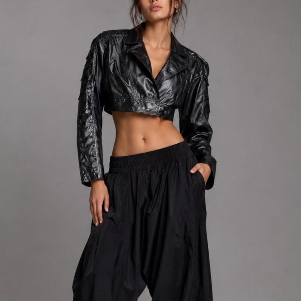 Vintage 80s Edgy Cropped Shiny Satin Metallic Structured Jacket Womens Large